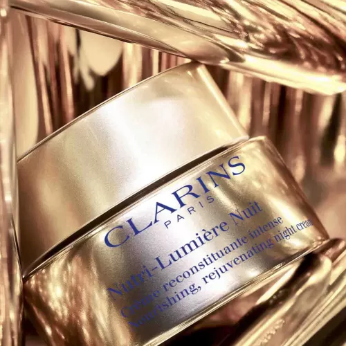 Clarins Anti-Age Pflege^Nutri-Lumiere Nuit - Nahrende, Aufbauende Anti-Age Nachtcreme - Fur Jeden Hauttyp