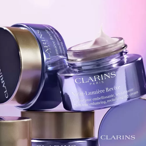 Clarins Tagespflege^Nutri-Lumiere Revive - Revitalisierende Anti-Age Tagescreme Fur Einen Schönen Hautton