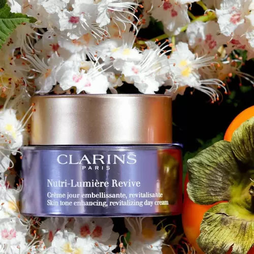 Clarins Tagespflege^Nutri-Lumiere Revive - Revitalisierende Anti-Age Tagescreme Fur Einen Schönen Hautton