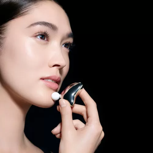 Clarins Tagespflege^Precious L'Outil - Massage-Tool Fur Das Gesicht